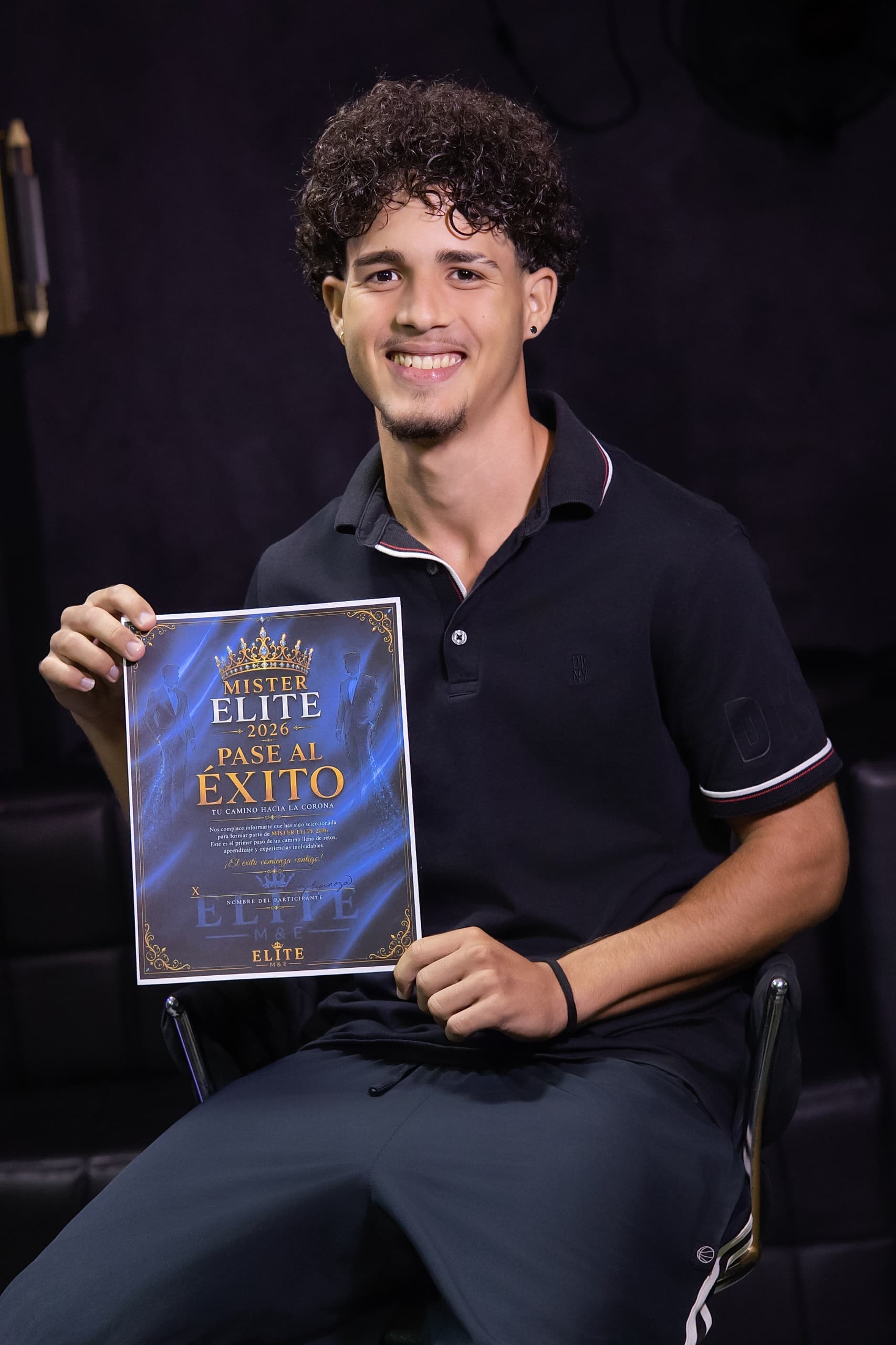 Foto del candidato Carlos Alejandro Martínez Espinoza, número 13